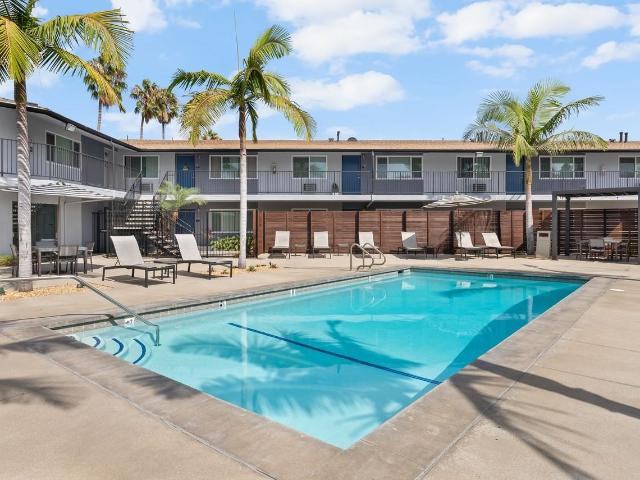 Apartment for rent in Long Beach, California