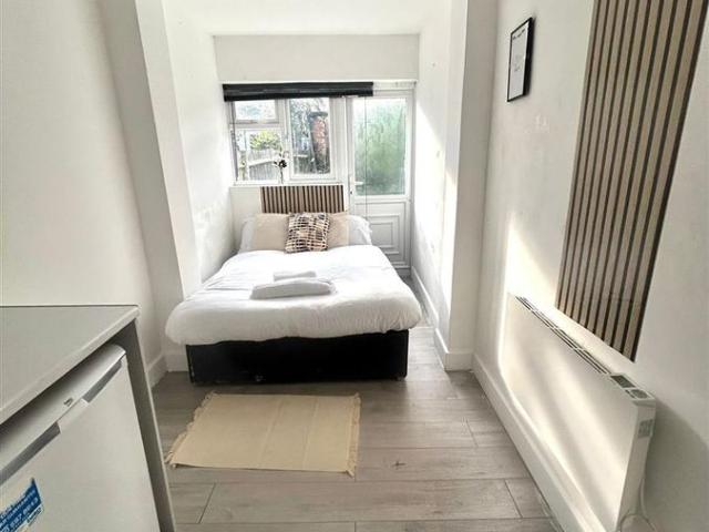 Studio for rent in Greater London