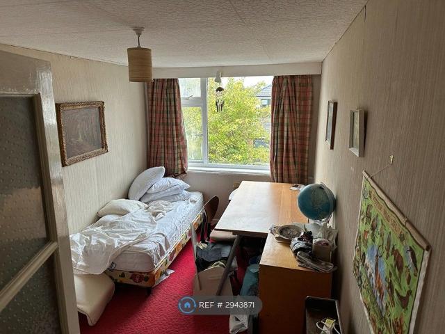 Room for rent in Cheadle Hulme, Greater Manchester