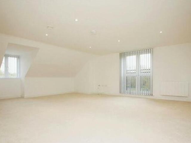 House for sale in Nuneaton, Nuneaton and Bedworth