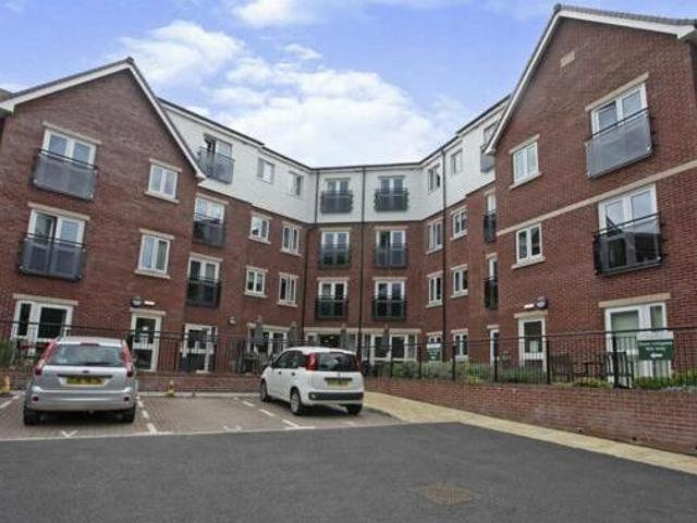 House for sale in Camp Hill, Warwickshire