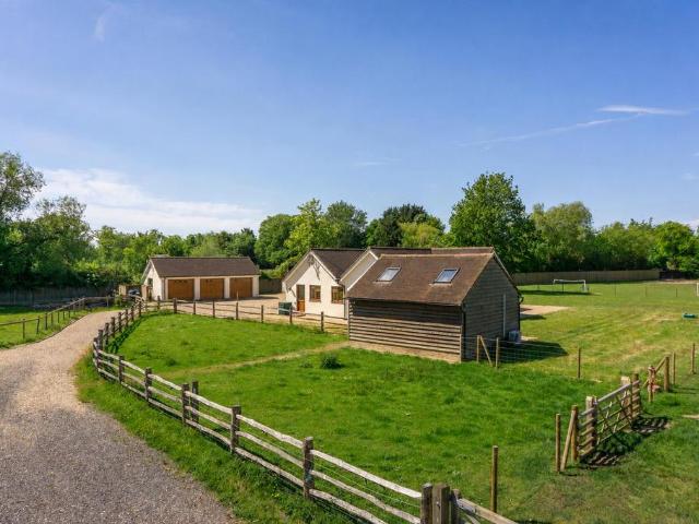House for rent in Red Hill, Surrey