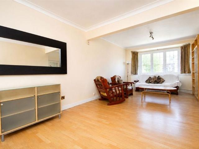 House for rent in London Borough of Hounslow, Osterley