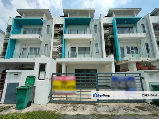 House for sale in Kajang, Langat