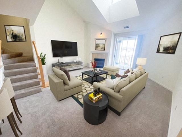 Apartment for rent in Brookfield