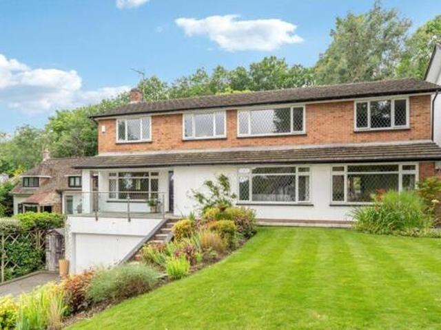 House for sale in Batchworth, Hertfordshire