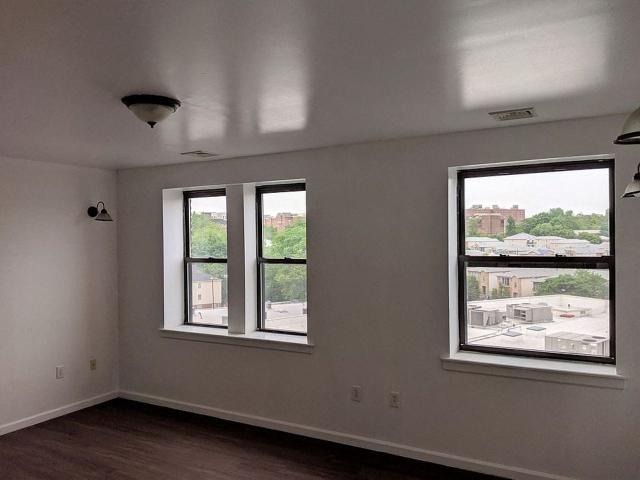 Apartment for rent in Newark, Essex County