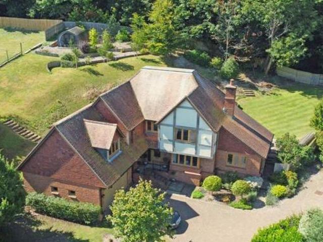 House for sale in Ratton Village, Eastbourne