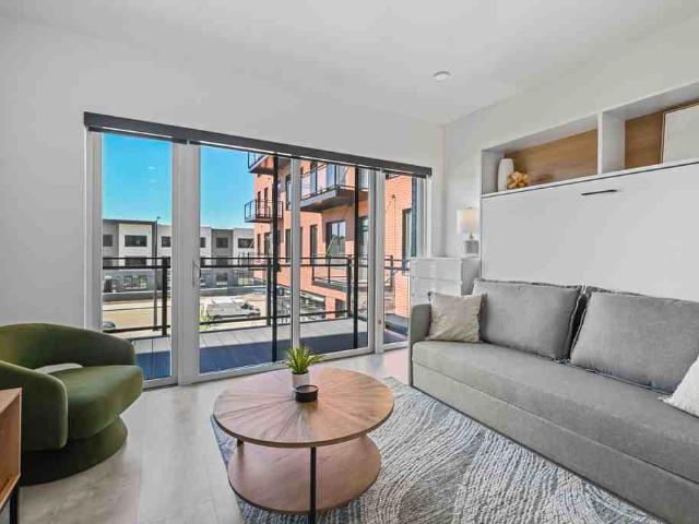 Apartment for rent in Ashwaubenon, Wisconsin