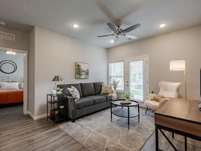 Apartment for rent in New Albany