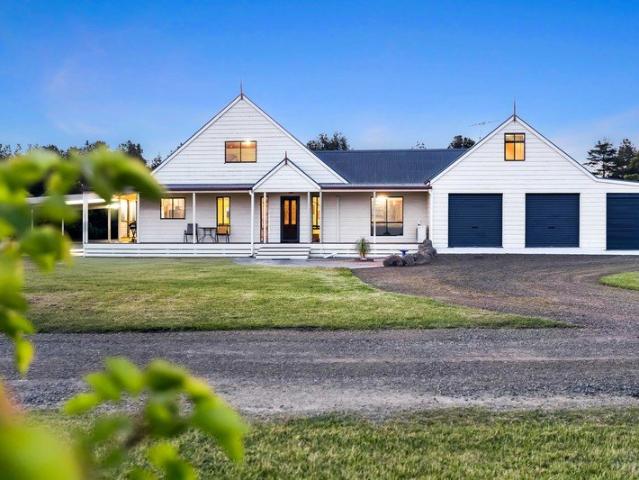 House for sale in Lethbridge, Golden Plains Shire
