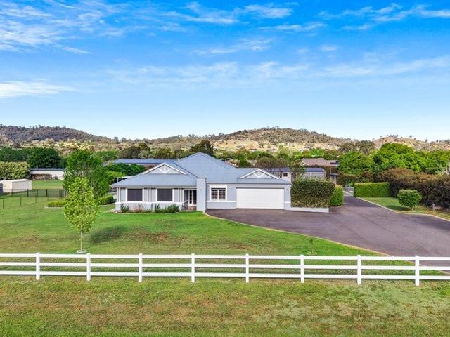 House for sale in Moore Creek, Tamworth Regional Council