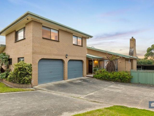 House for sale in Elliminyt, Victoria