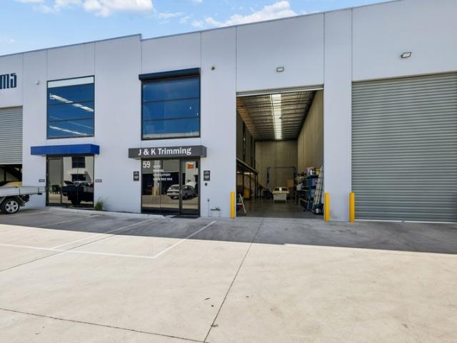 Warehouse for sale in Somerville, Melbourne