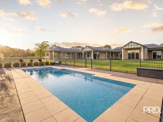 Cottage for sale in Table Top, Albury City Council