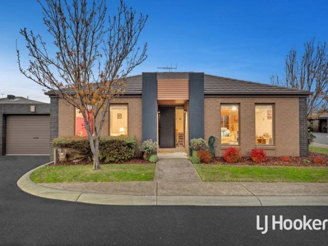 Apartment for sale in Camerons Creek, Victoria
