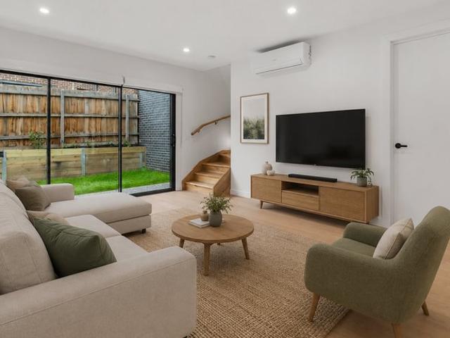 Townhouse for sale in Camerons Creek, Victoria