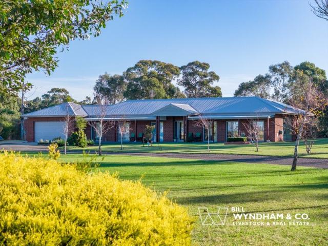 House for sale in Newlands Arm, Victoria