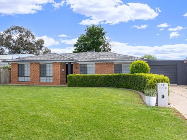 House for sale in Lake Albert, Wagga Wagga City Council