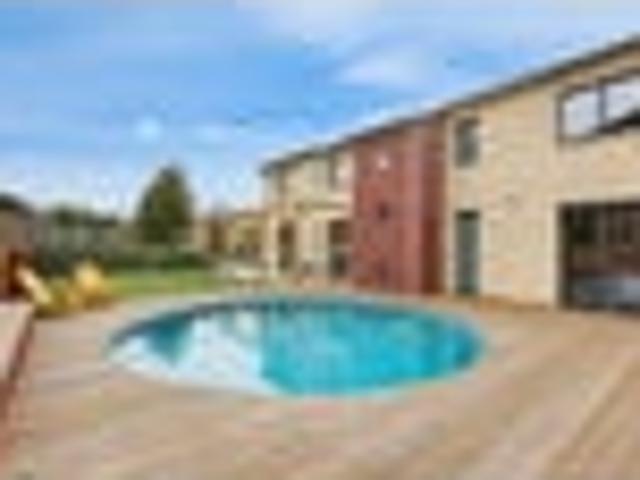 House for sale in Otakou
