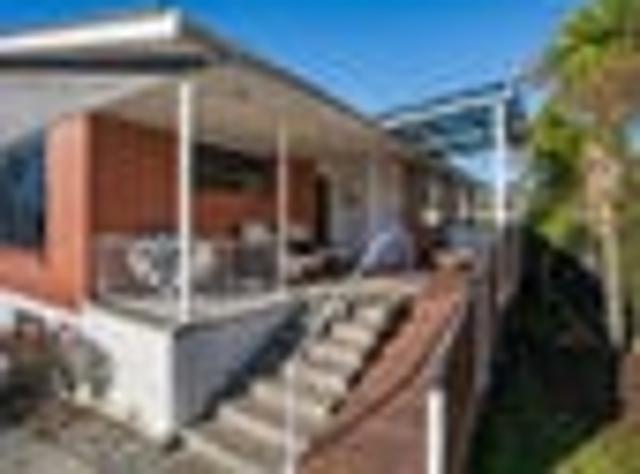 House for sale in Otakou