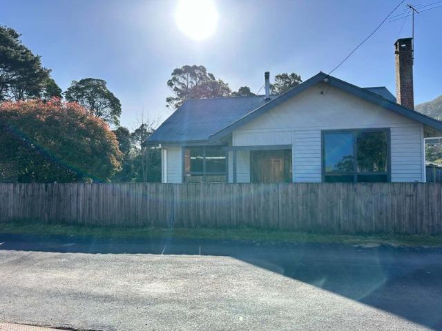House for sale in Rosebery, Tasmania