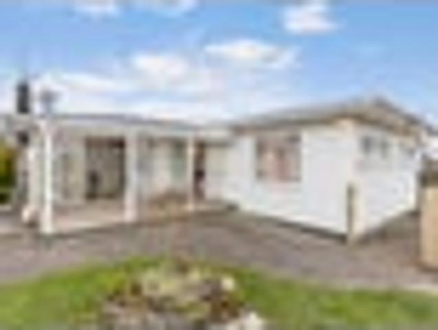 House for sale in Linden, Wellington