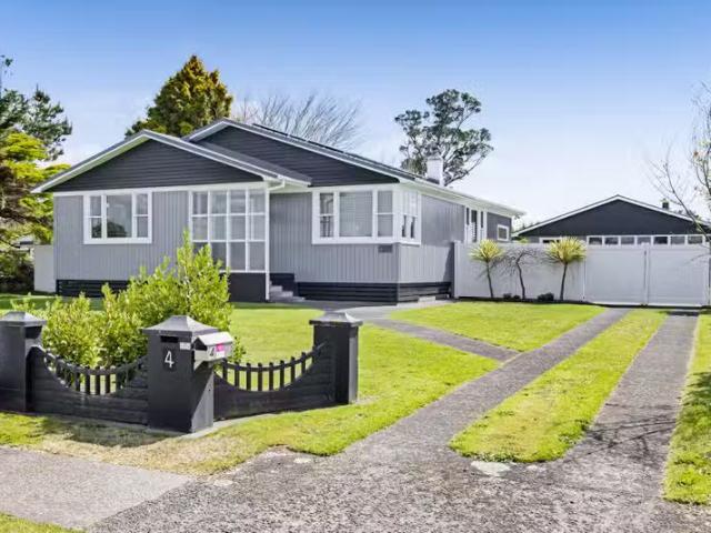 House for sale in Stratford, Stratford District