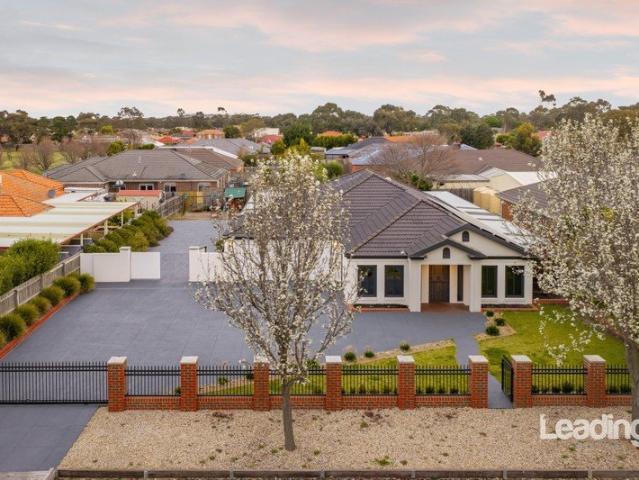 House for sale in Goonawarra, Melbourne