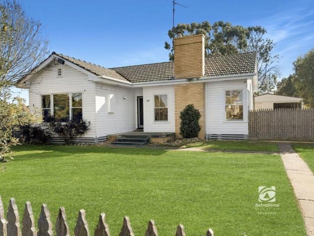 House for sale in Bairnsdale, Victoria