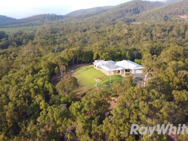 Cottage for sale in Coowonga, Queensland