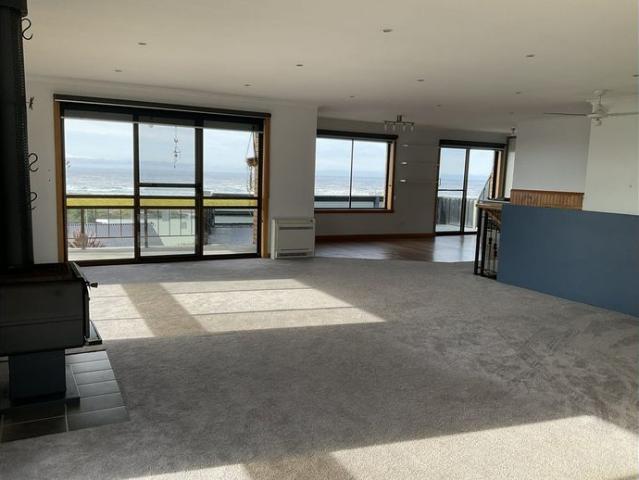 House for rent in Scamander, Tasmania