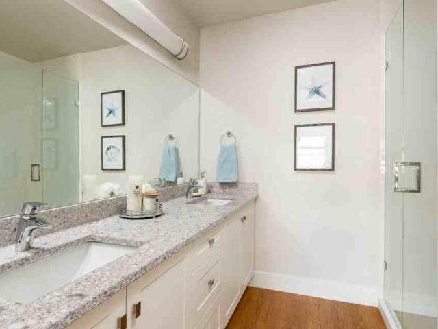 Apartment for rent in Winfield, British Columbia