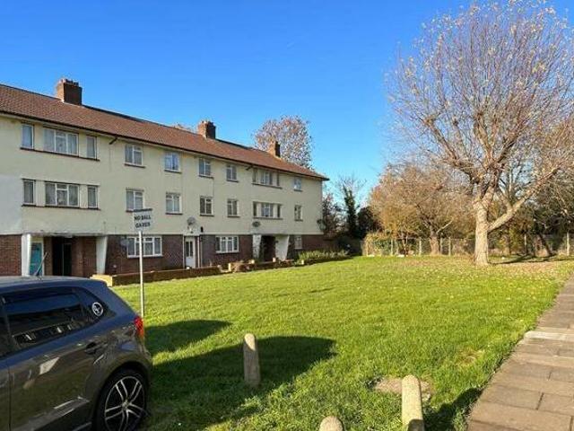 House for sale in Uxbridge, Greater London