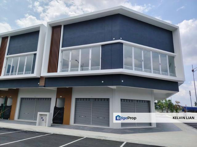 Shop for rent in Tanjong Sepat, Selangor