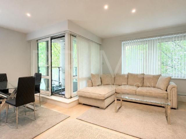 House for rent in Vauxhall, Greater London