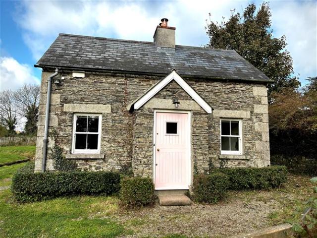 Terraced House for sale in Loch Garman, North Tipperary