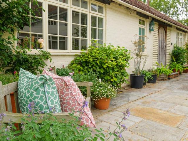 House for rent in Oad Street, Kent