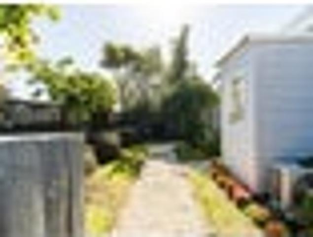 House for sale in Otakou