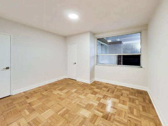 Apartment for rent in Toronto—St. Paul's, Toronto