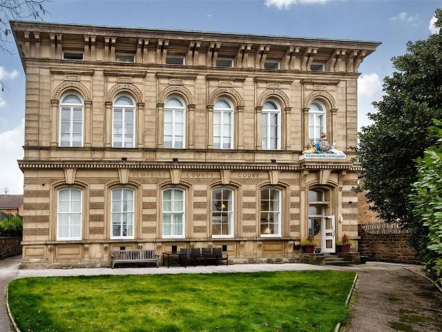 House for rent in Eightlands, Dewsbury