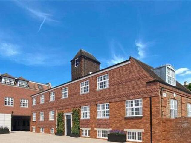 House for sale in Surrey
