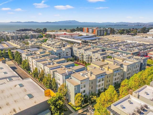 Apartment for rent in Emeryville, California