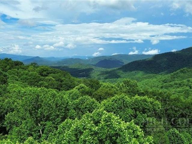 Land for sale in Yancey, North Carolina