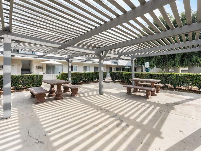 Apartment for rent in West Covina, California