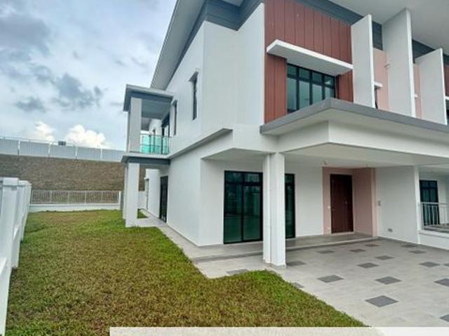 House for sale in Bukit Ledang, Johor