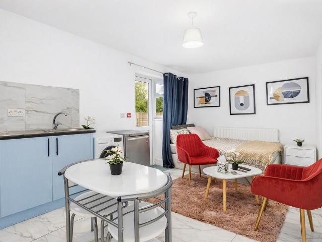 Studio for rent in London Borough of Ealing, Greater London