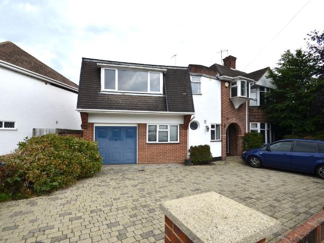House for rent in Ripley Springs, Runnymede