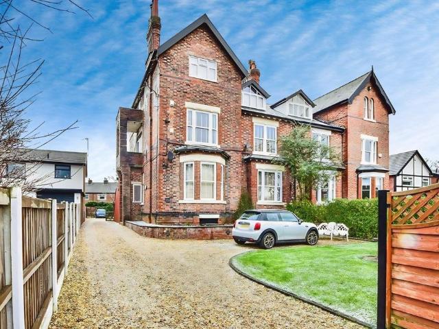 Apartment for rent in Bramhall, Greater Manchester