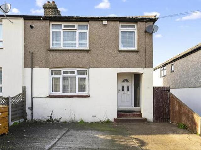 House for sale in Swanscombe and Greenhithe, Monks Orchard